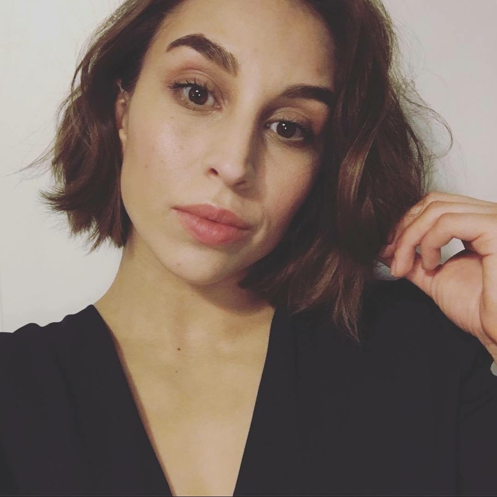 Meet your Posher, Laura